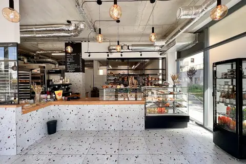 Tora Bakery And Patisserie photo 4